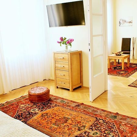 Supercentral Apartment بودابست الغرفة الصورة